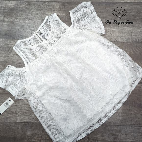 A. Byer Cold Shoulder Top Size M - Picture 4 of 5